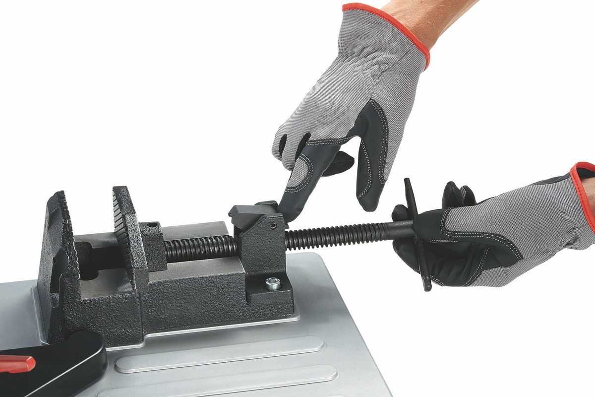 FLEX SBG 4910 Piła taśmowa do metalu 230/CEE
