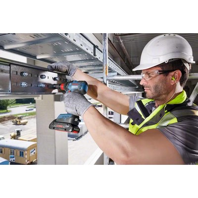 Bosch cordless impact wrench GDX 18V-200 C Click&Go Standard L-BOXX