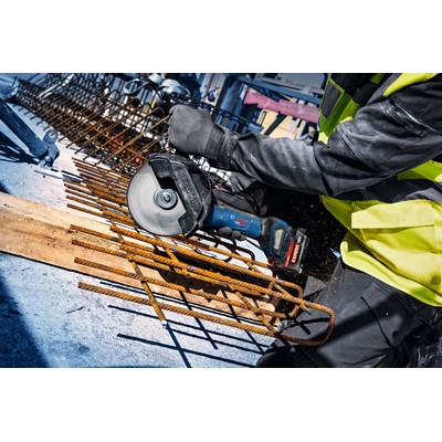 Bosch EXPERT EXWS18V-180P cordless angle grinder in L-BOXX 238