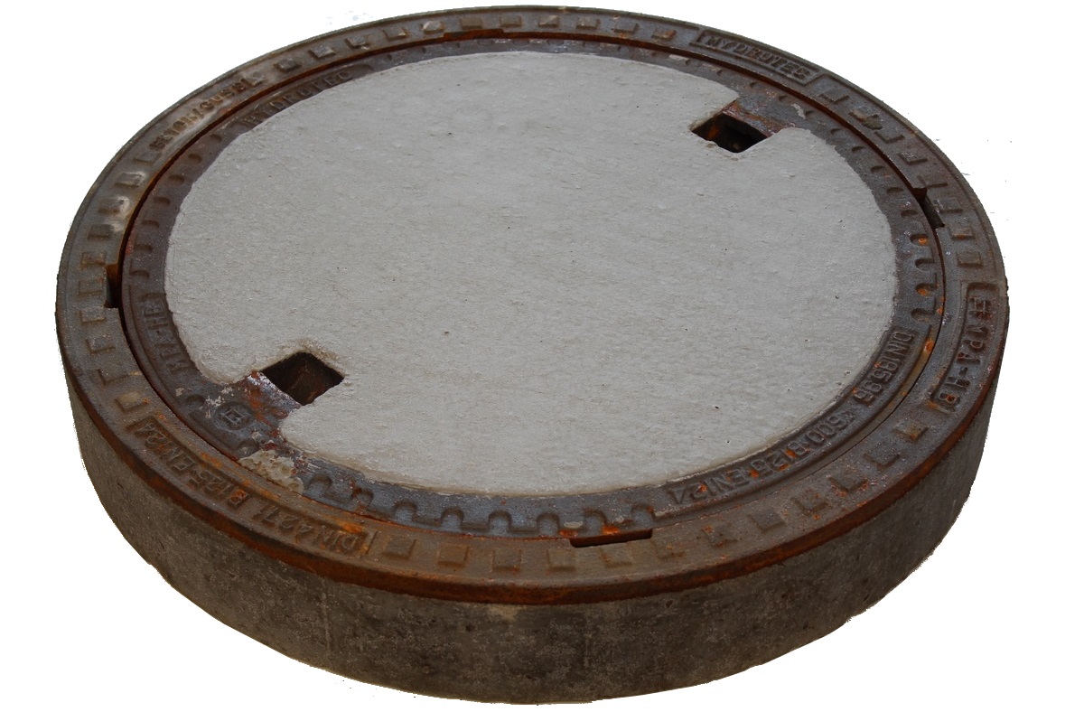 Pokrywa włazu z betonu odlewniczego Kl B125 okrągła 610 mm bez wcięcia