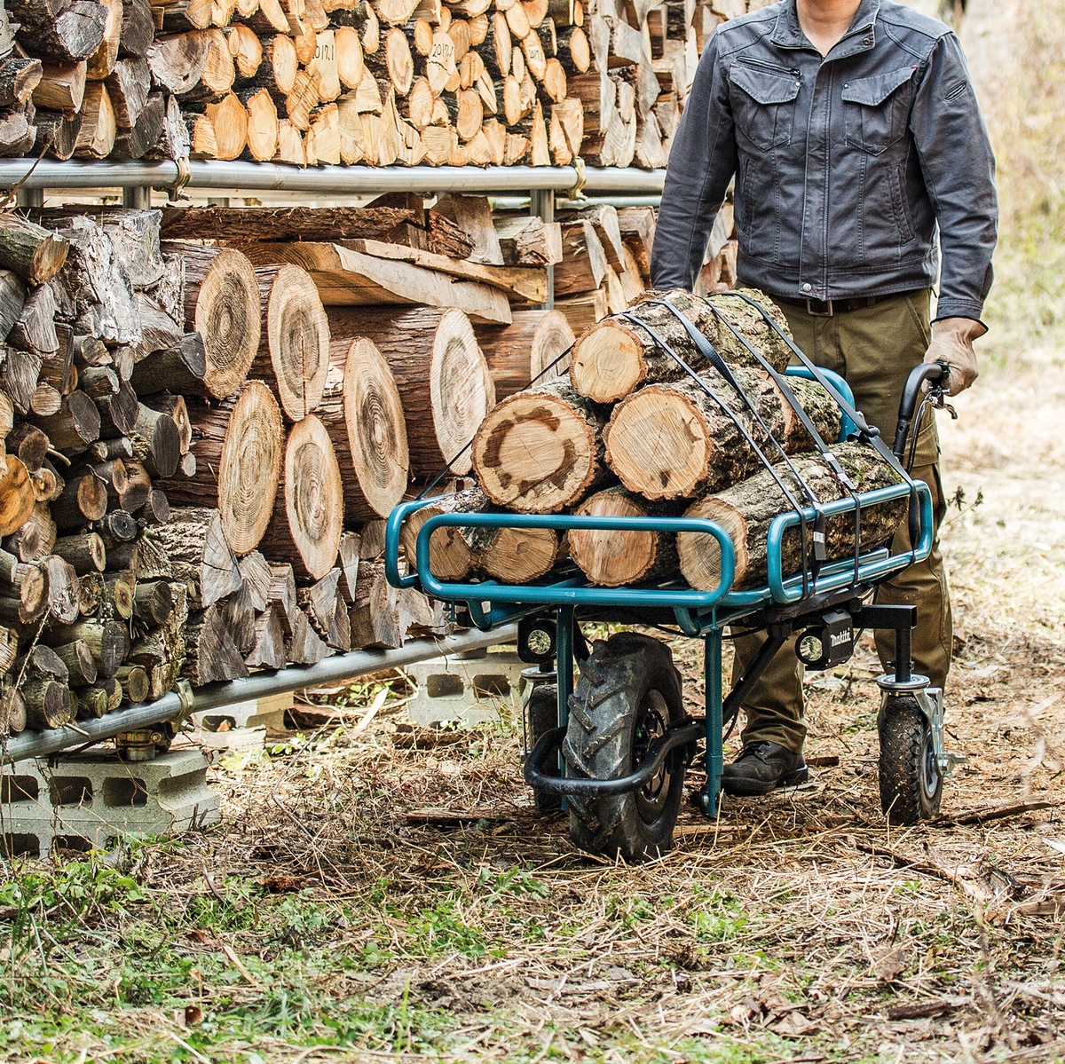 Makita Akku-Schubkarre 18V DCU180Z Max. Traglast 130kg