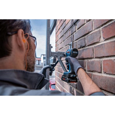 Bosch GDS 18V-330 HC PROFESSIONAL cordless impact wrench in L-BOXX 136