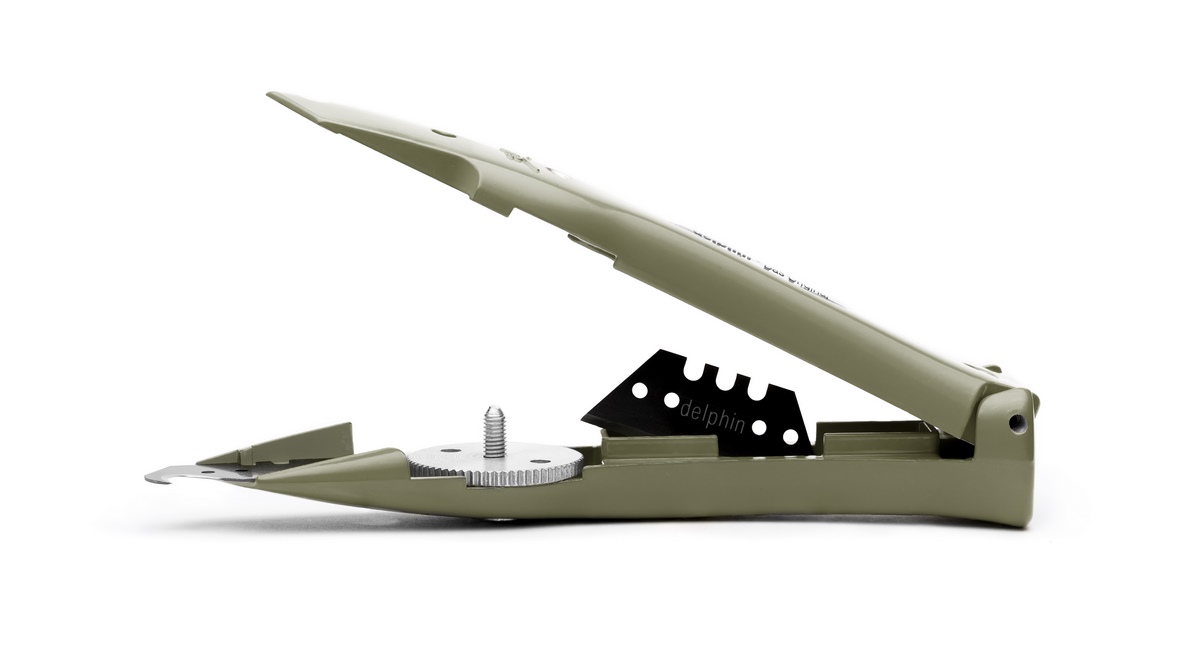 Delphin®-03 colour edition olive green (matt) utility knife incl. plastic sheath
