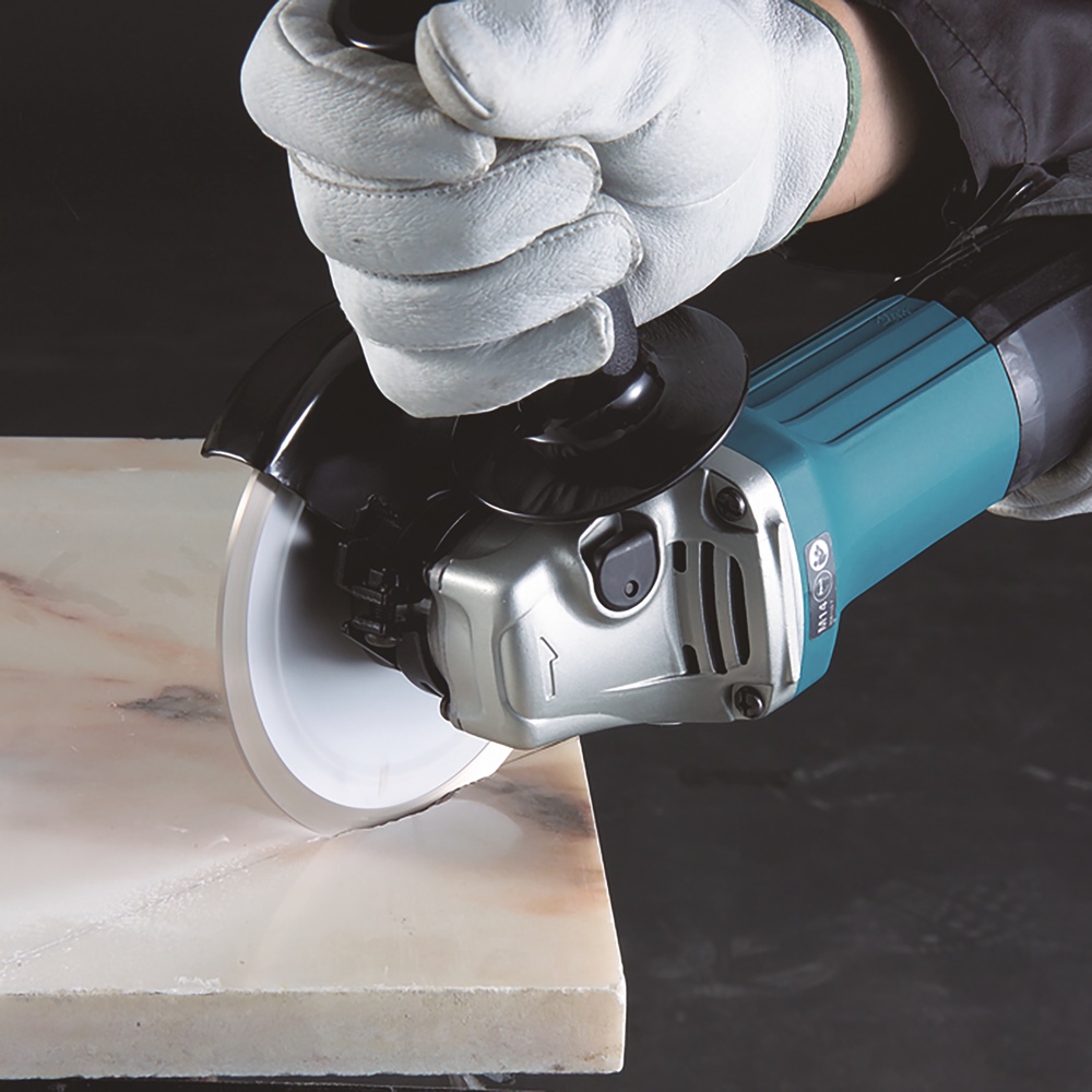 Makita Winkelschleifer Ø125mm 720W GA5030R