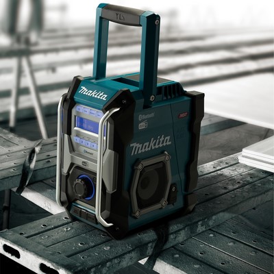 Makita Akku-Baustellenradio MR004GZ 12-40V mit DAB+ Bluetooth AUX-Anschluss