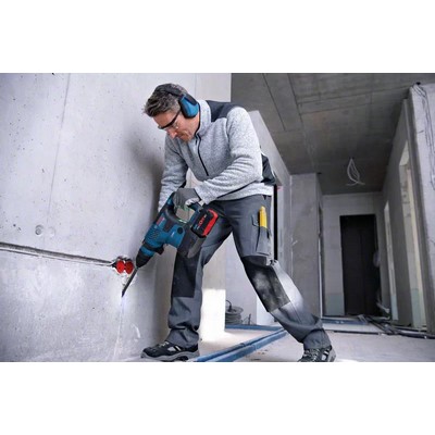 Bosch cordless rotary hammer BITURBO GBH 18V-34 CF with SDS plus