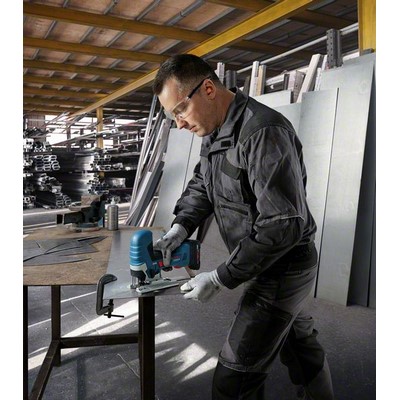 Wyrzynarka akumulatorowa Bosch GST 18V-125 S PROFESSIONAL z brzeszczotem L-BOXX 136