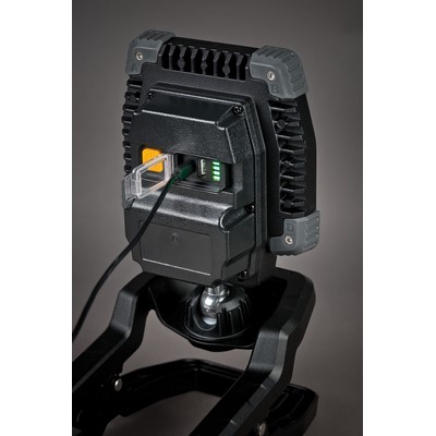 BS Mobile LED rechargeable spotlight CL 4050 MA CLIP 3800lm IP65