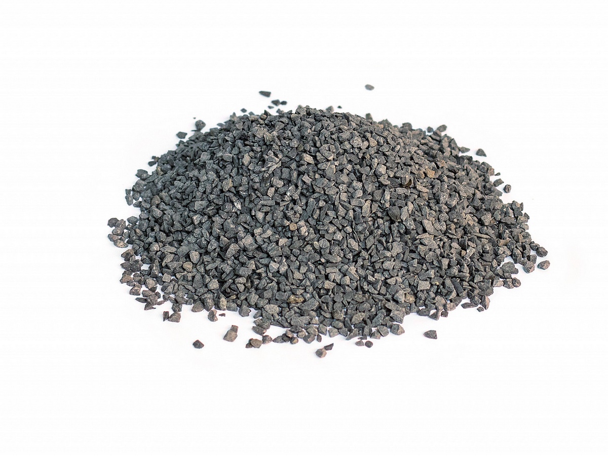 Zrębki bazaltowe Redsun Prima 2-5mm worek 20kg