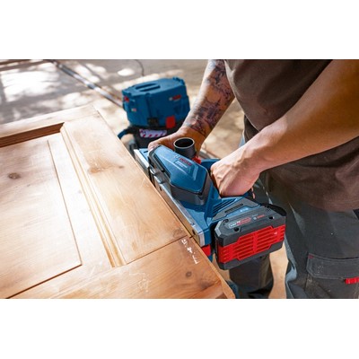 Bosch GHO 18V-26 PROFESSIONAL cordless planer in L-BOXX 238 with accessories