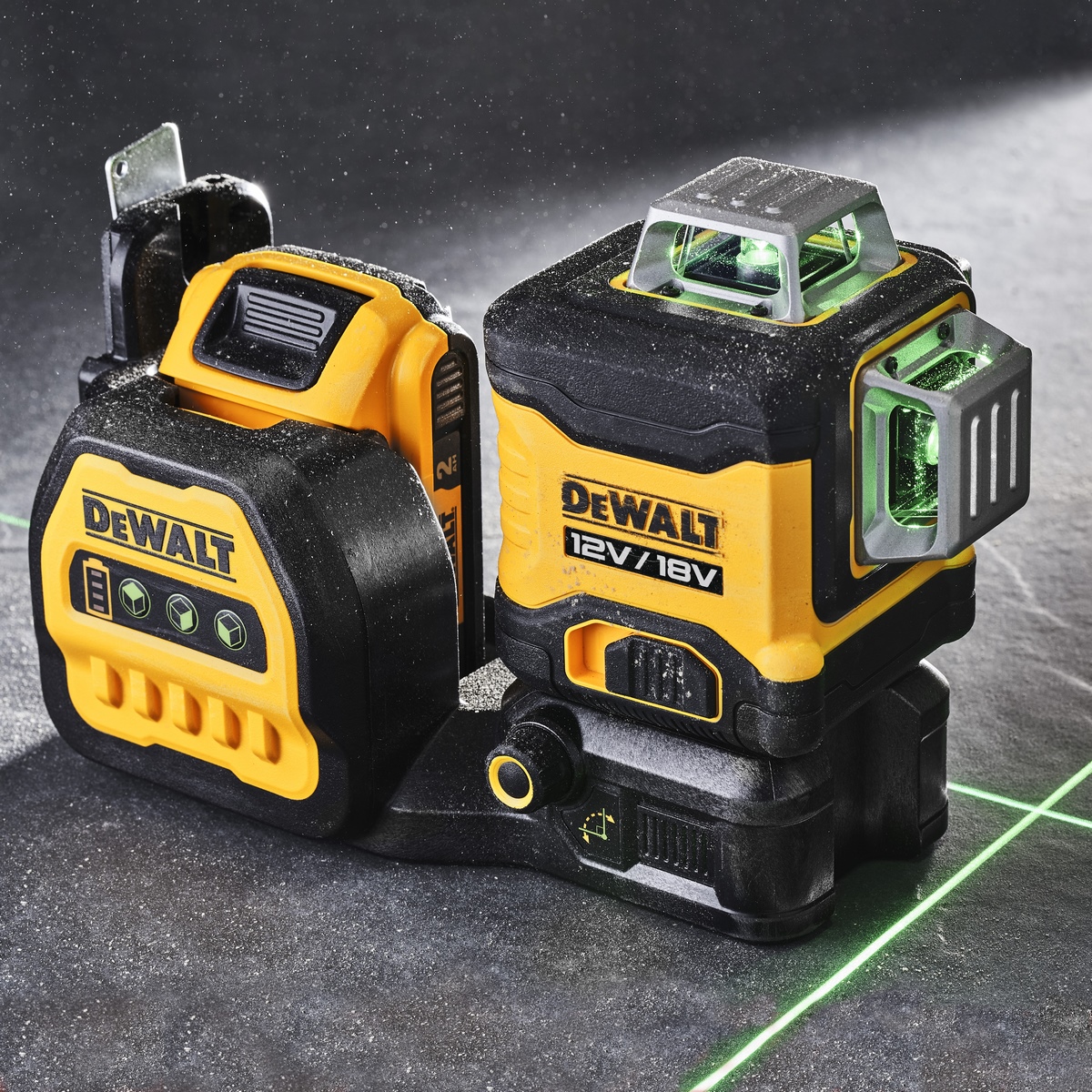 SBD multi-line laser Dewalt green 3x360° - DCE089D1G18-QW