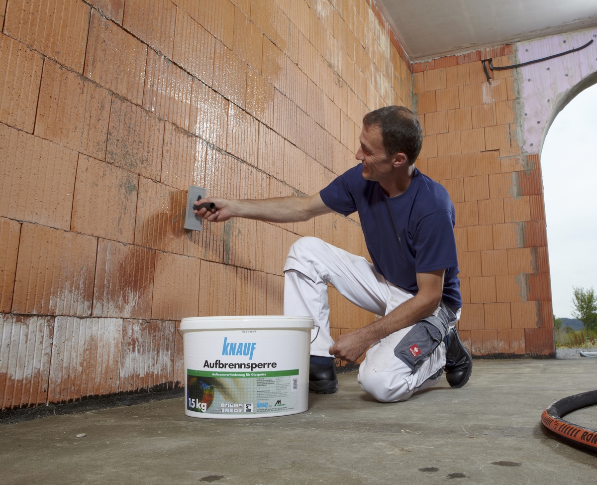 Knauf Aufbrennsperre for gypsum plasters and red lime in-system for indoors 15kg