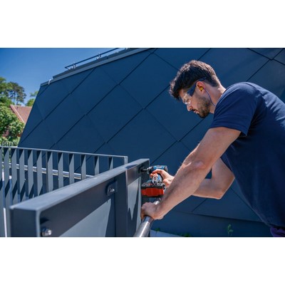 Bosch GDS 18V-330 HC PROFESSIONAL cordless impact wrench in L-BOXX 136