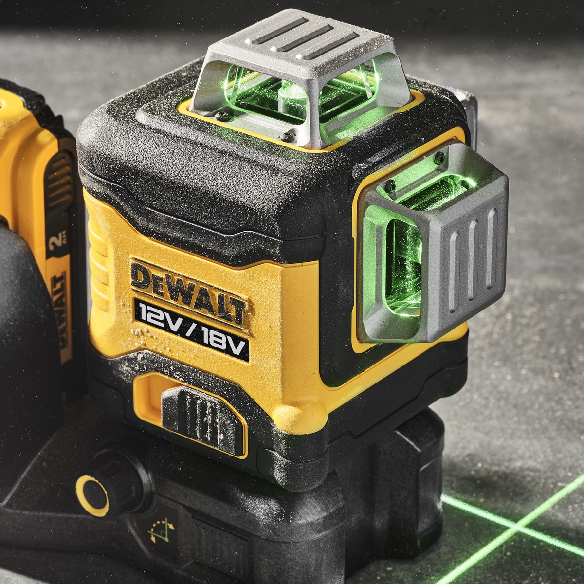 SBD multi-line laser Dewalt green 3x360° - DCE089D1G18-QW