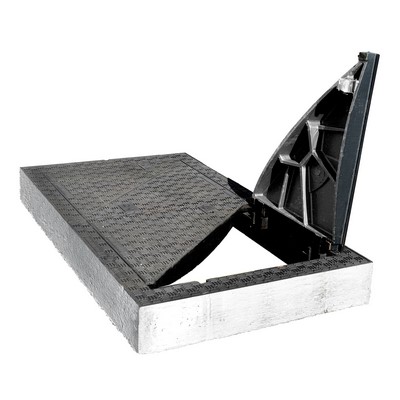 Pokrywa włazu Trigona kl. D 1400x700 Rama betonowa/odlewana Pokrywa odlewana