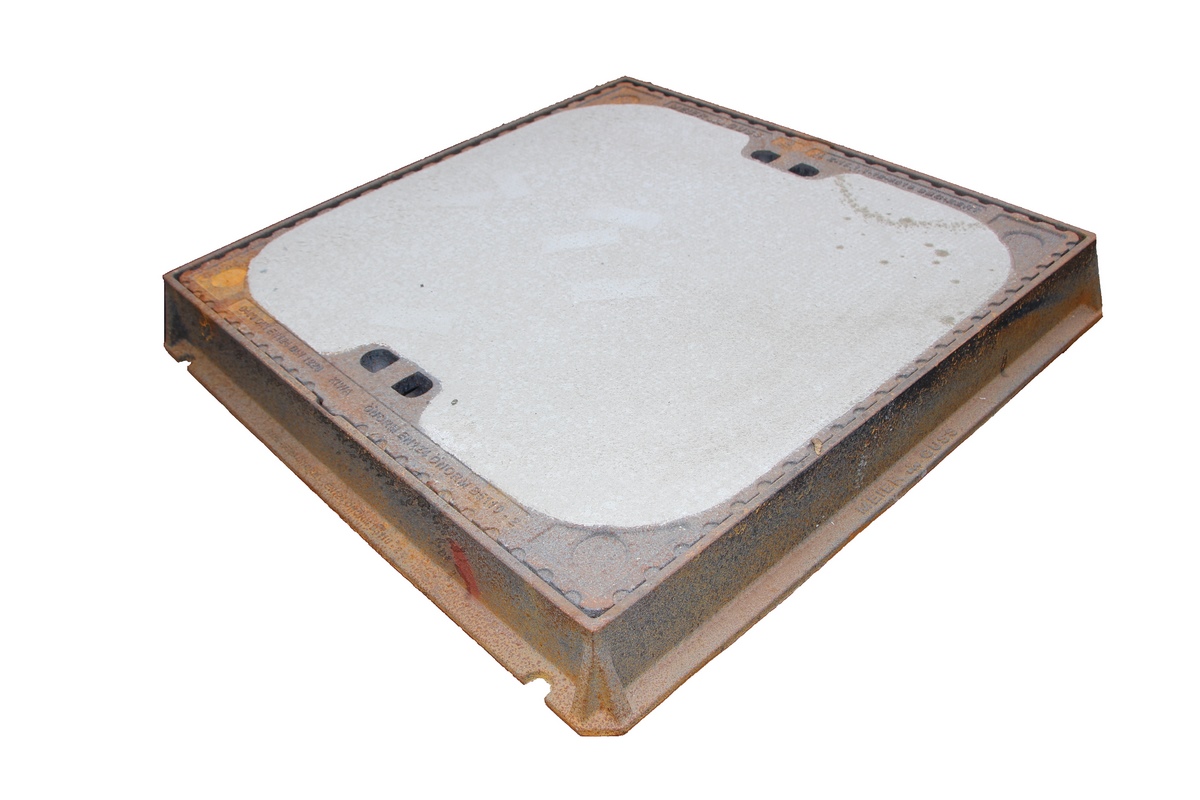 Cable duct cover 70x70cm without ventilation KL. D400 frame cast iron