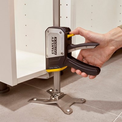 Jednoręczne narzędzie montażowe SBD FATMAX® TradeLift™ w podwójnym opakowaniu