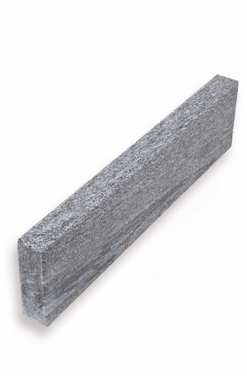 Obrzeże trawnikowe SELTRA BIASCA srebrno-szara podszewka 8x25x100cm płomieniowana Gneiss China
