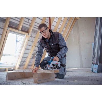 Akumulatorowa pilarka tarczowa Bosch GKS 18V-57-2 L PROFESSIONAL w zestawie L-BOXX 238