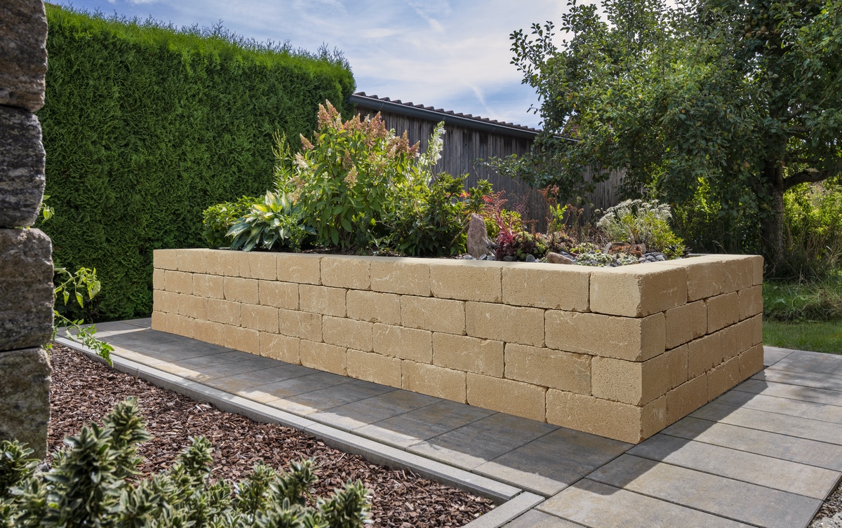 Wall Germania antique 28x14x21cm sand beige aged