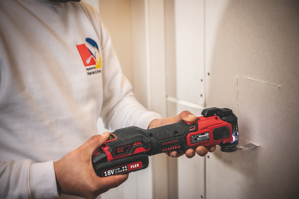 FLEX cordless multitool 18 V MT 18.0-EC C with StarlockMAX chuck - 518409