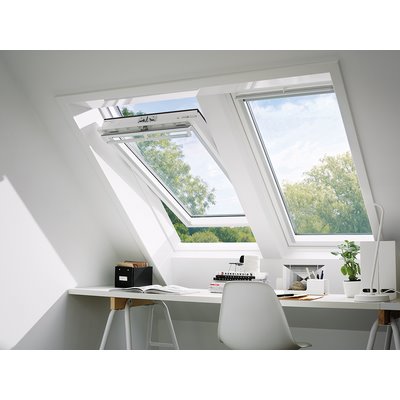 VELUX pivoting window GGU CK02 0070 polyurethane THERMO aluminium 55x78