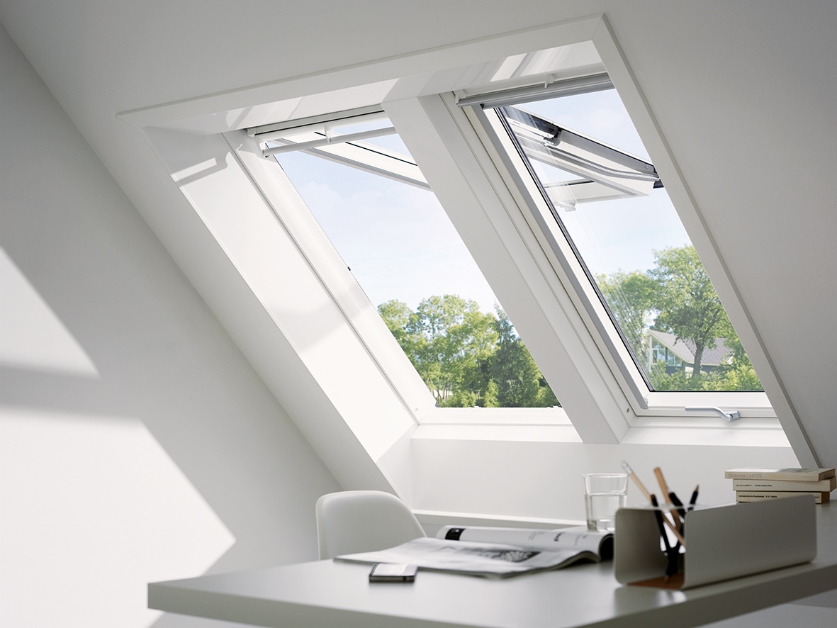 VELUX top-hung casement window GPU FK08 0070 Polyurethane THERMO aluminium 66x140