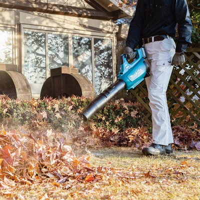 Makita cordless blower 40V without battery and charger - UB001GZ