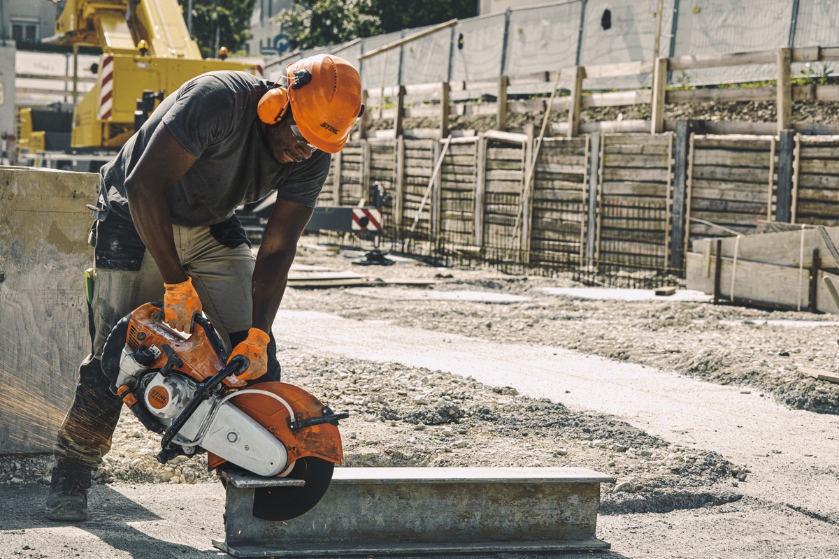 STIHL petrol cut-off sander TS 500i Ø 350 mm