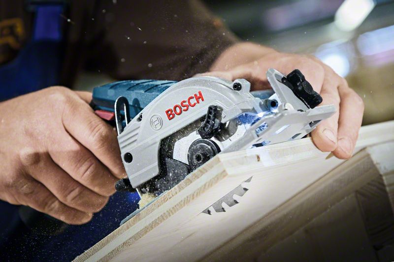 Bosch cordless portable circular saw GKS 10.8V-LI 2x2.5 AH L-Boxx UNI