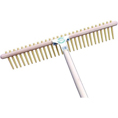Grabie do trawników Lofer 67 cm zakrzywione 28 nylonowych zębów z trzonkiem z drewna lipowego 180 cm