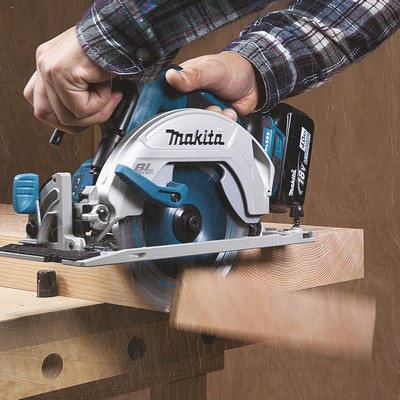 Makita cordless hand-held circular saw DHS680Z 18V Ø57mm without battery without charger